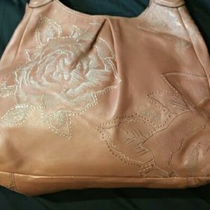COACH MADISON ROSE FLORAL EMBROIDERED LEATHER MAGG